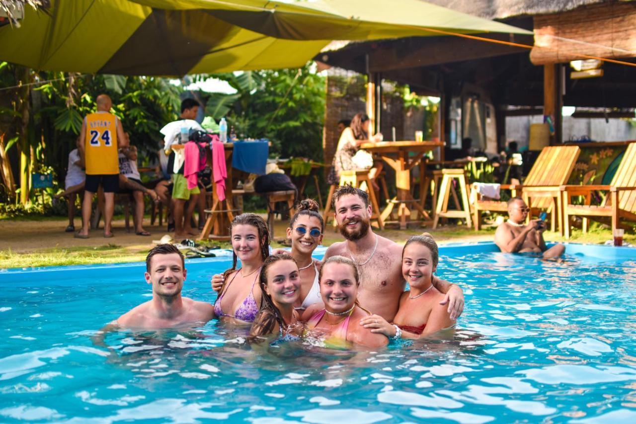 Mad Monkey Hostel Siargao (Adults Only) ゼネラル・ルナ エクステリア 写真