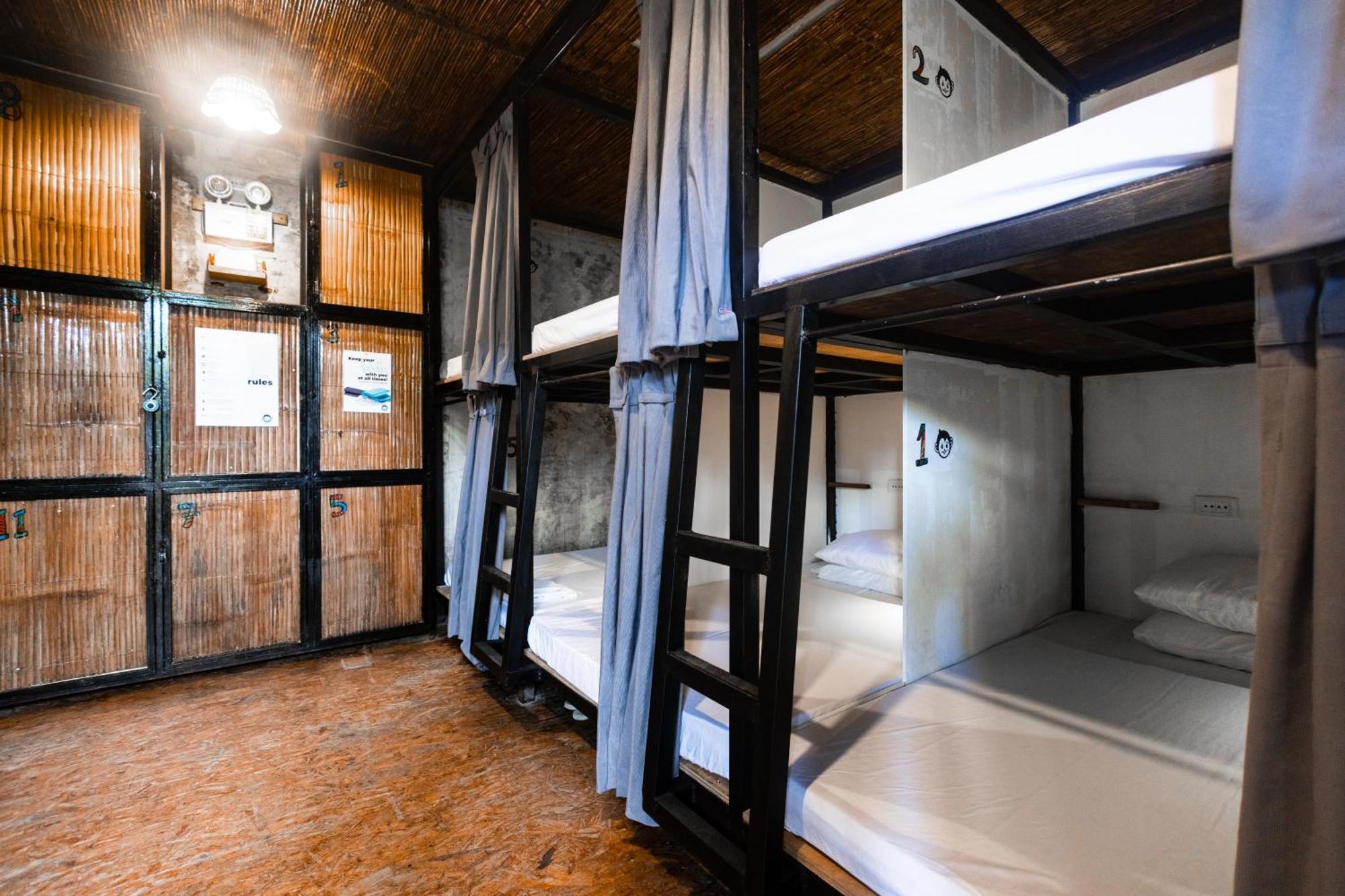 Mad Monkey Hostel Siargao (Adults Only) ゼネラル・ルナ エクステリア 写真
